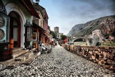 Mostar Private Walking Tour - where East meets West - UNESCO Old Bridge and the jumper club tradition