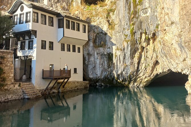 Private Tour from Sarajevo to Herzegovina (Mostar, Kravice, ...) - Pickup in Sarajevo: how you meet the driver and start smoothly