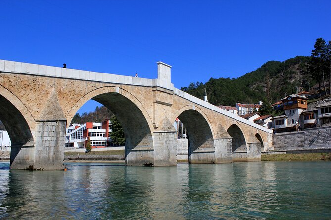Private Tour from Sarajevo to Herzegovina (Mostar, Kravice, ...) - Kravice: use this stop for a break from big-city pace