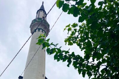 Sarajevo: Islamic Traditions and Daily Life Tour - Jedileri Sanctuary: why the “Turbe” matters in Muslim life