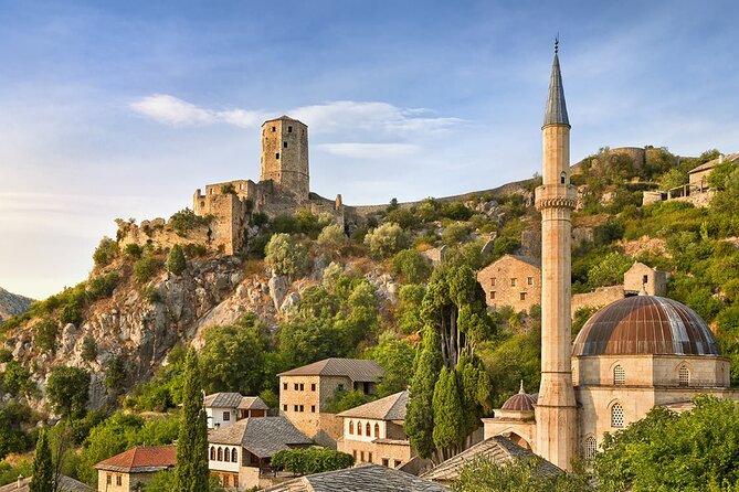 Transfer Mostar to Dubrovnik with Kravice Waterfalls, Blagaj and Počitelj tour - A Mostar to Dubrovnik transfer that’s actually a sightseeing day